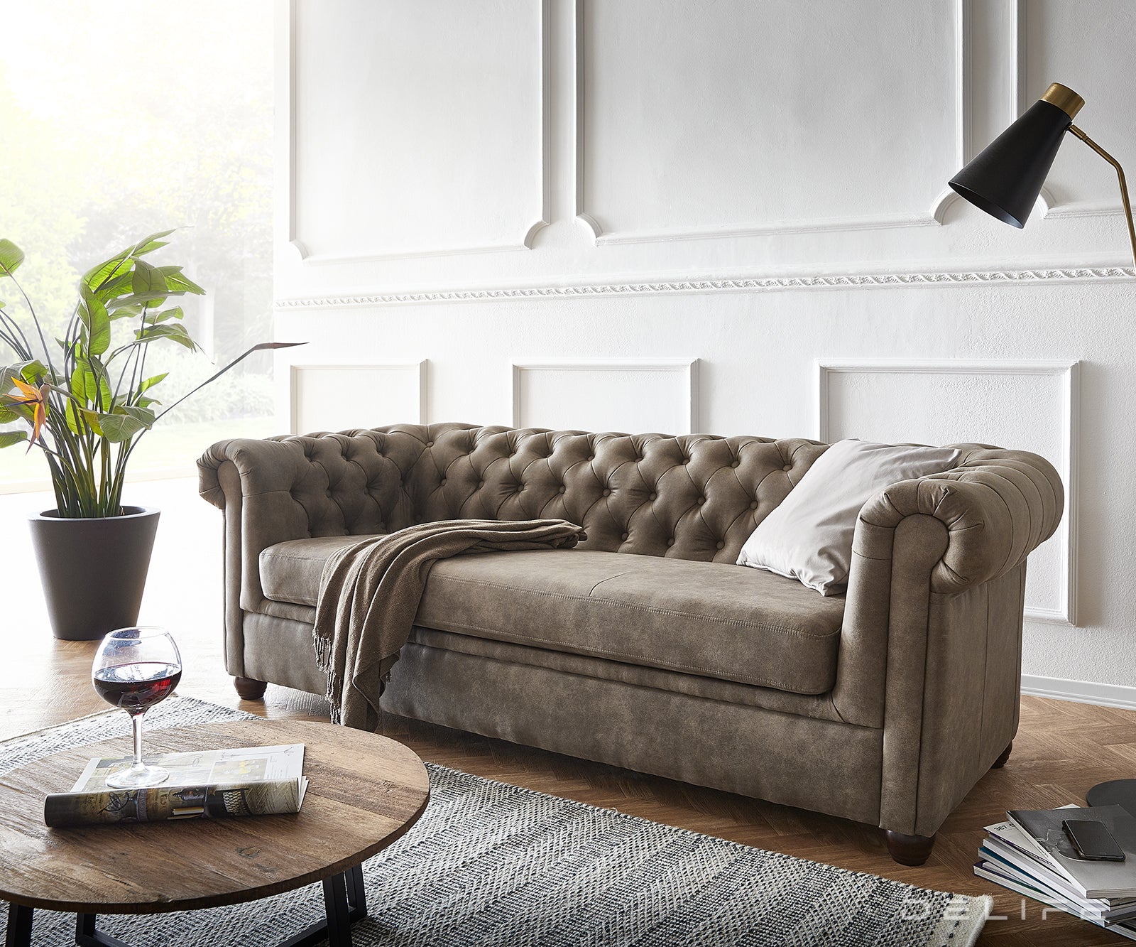 trosjed mikrovelur chesterfield