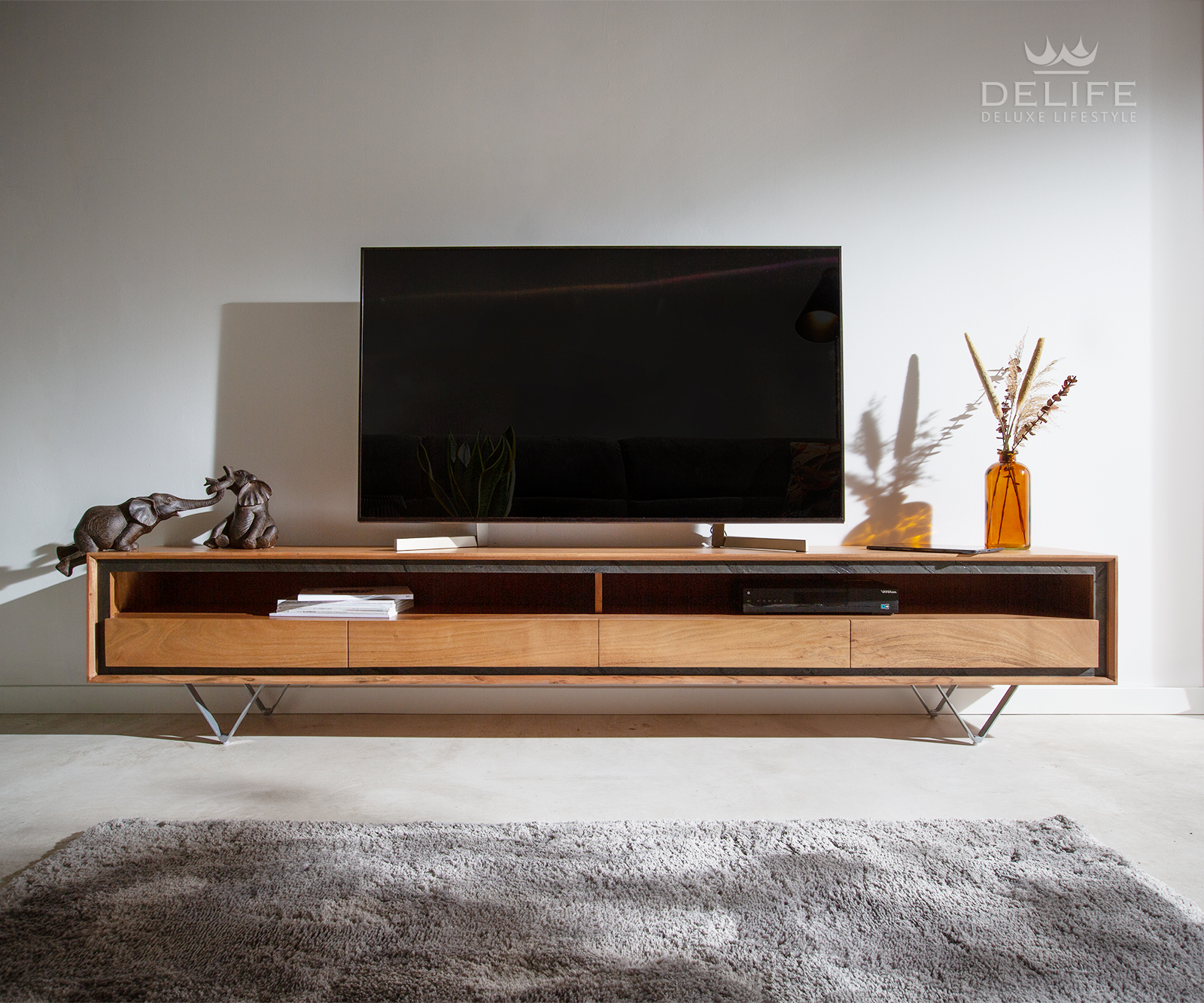 Komoda Stonegrace 240cm, Materijal: Bagrem
