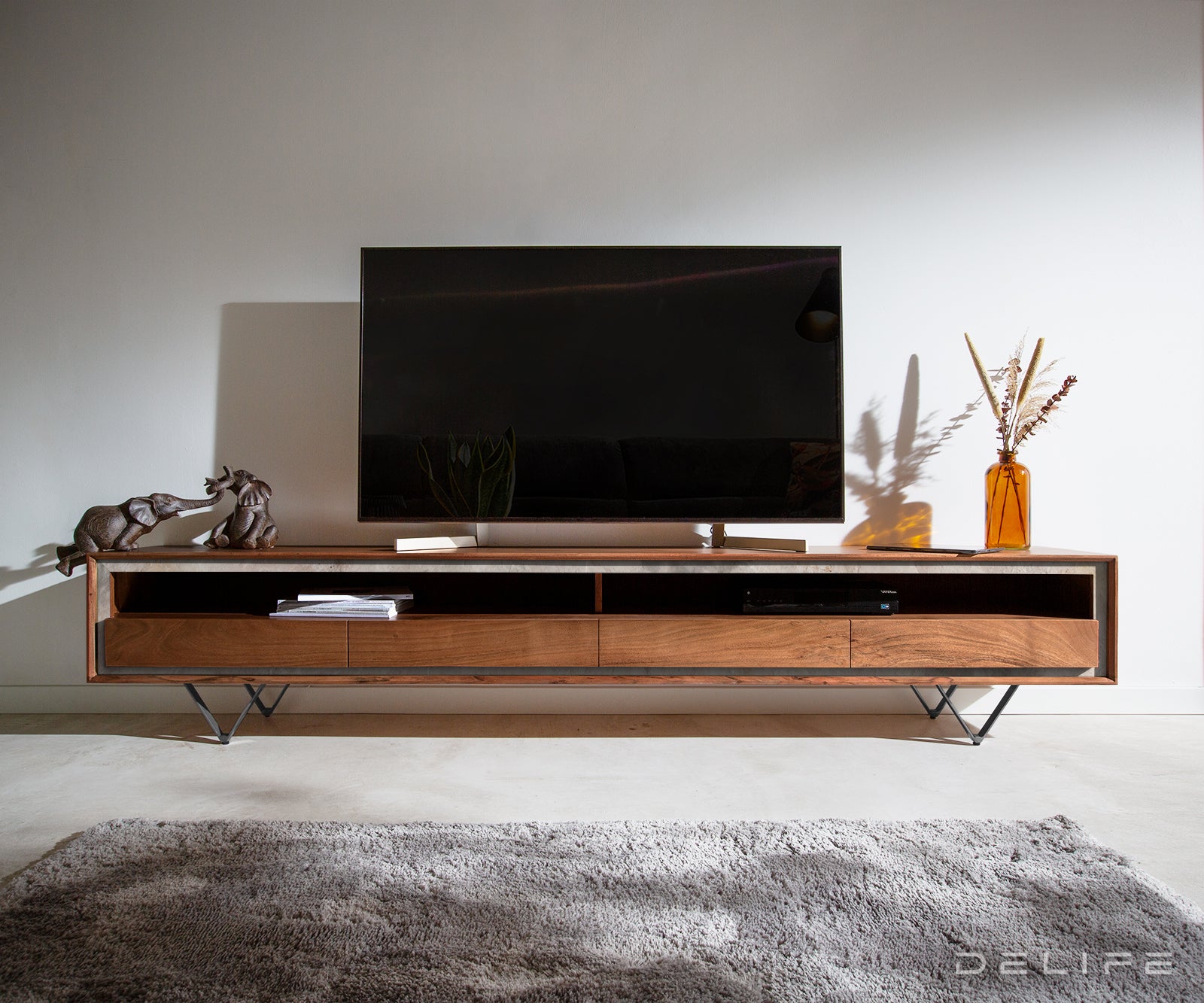 Komoda Stonegrace 240cm, Materijal: Bagrem