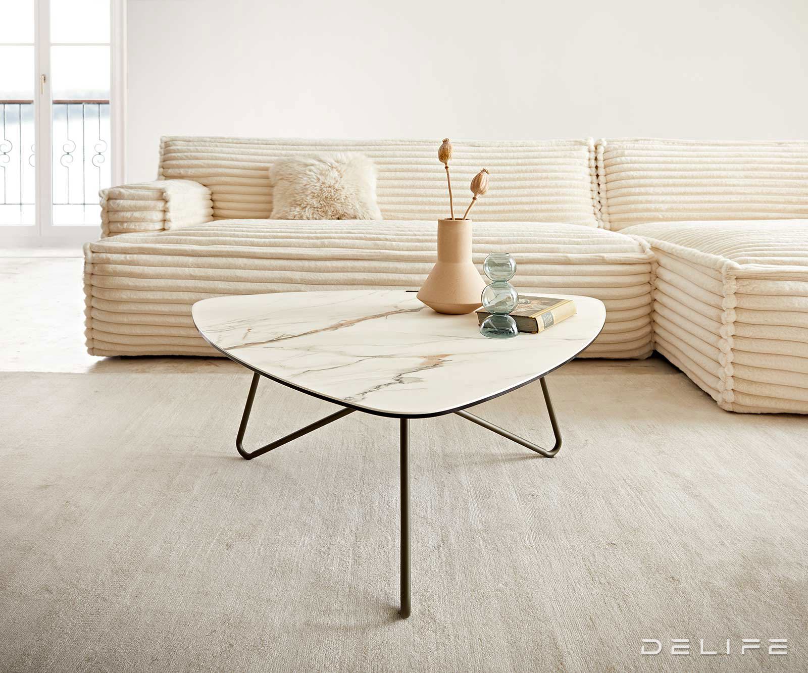 Klub stolić Ekrem 88x85cm, Materijal: Keramika Calacatta