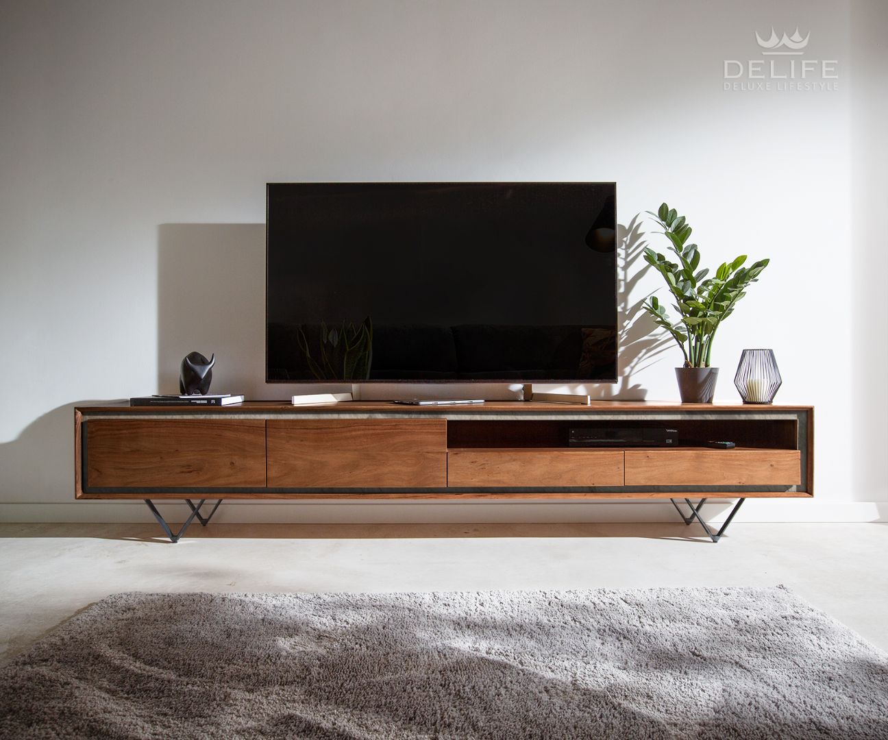 Komoda Stonegrace 240cm, Materijal: Bagrem